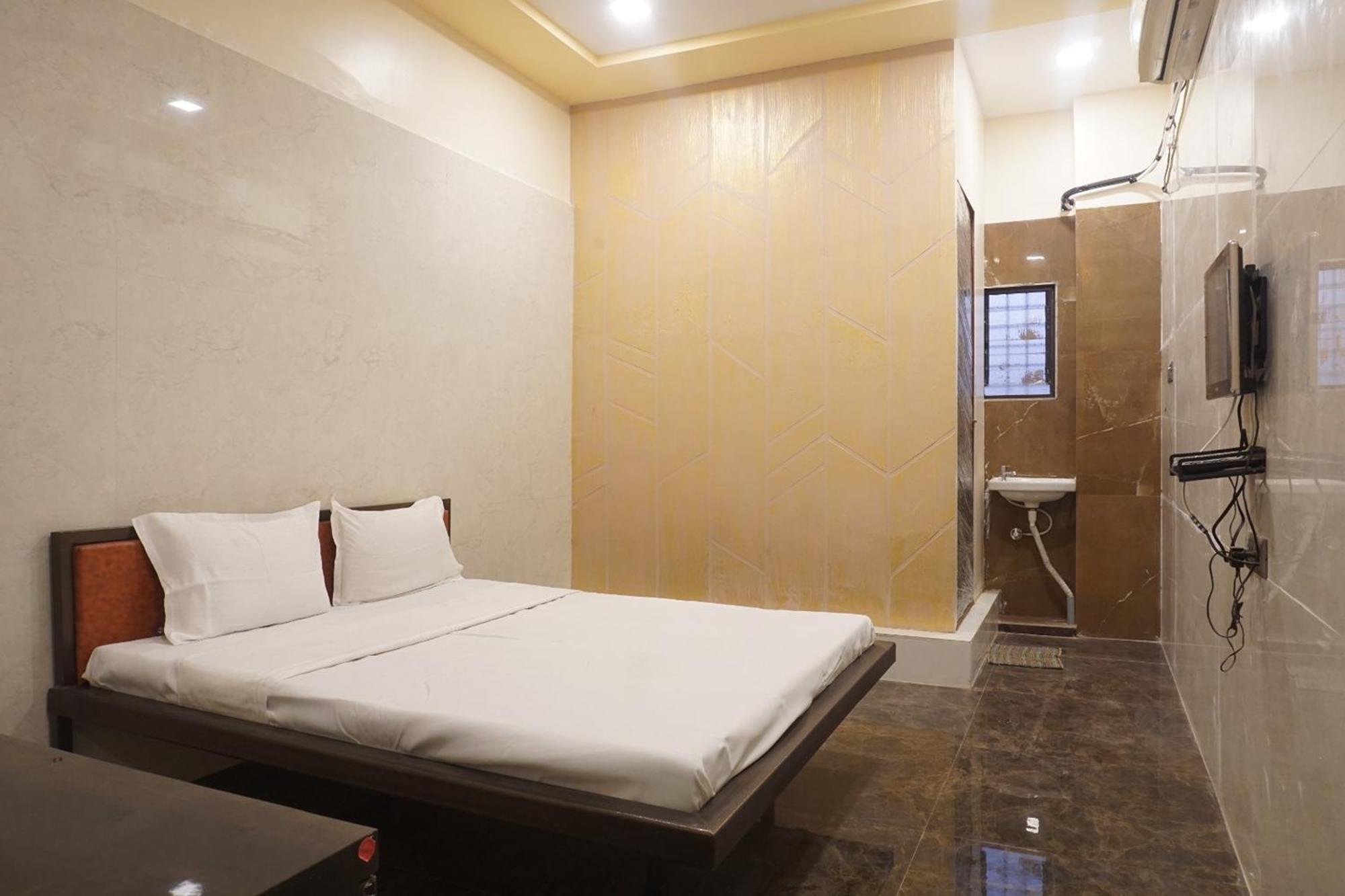Yashraj Resorts Somatane Exterior photo